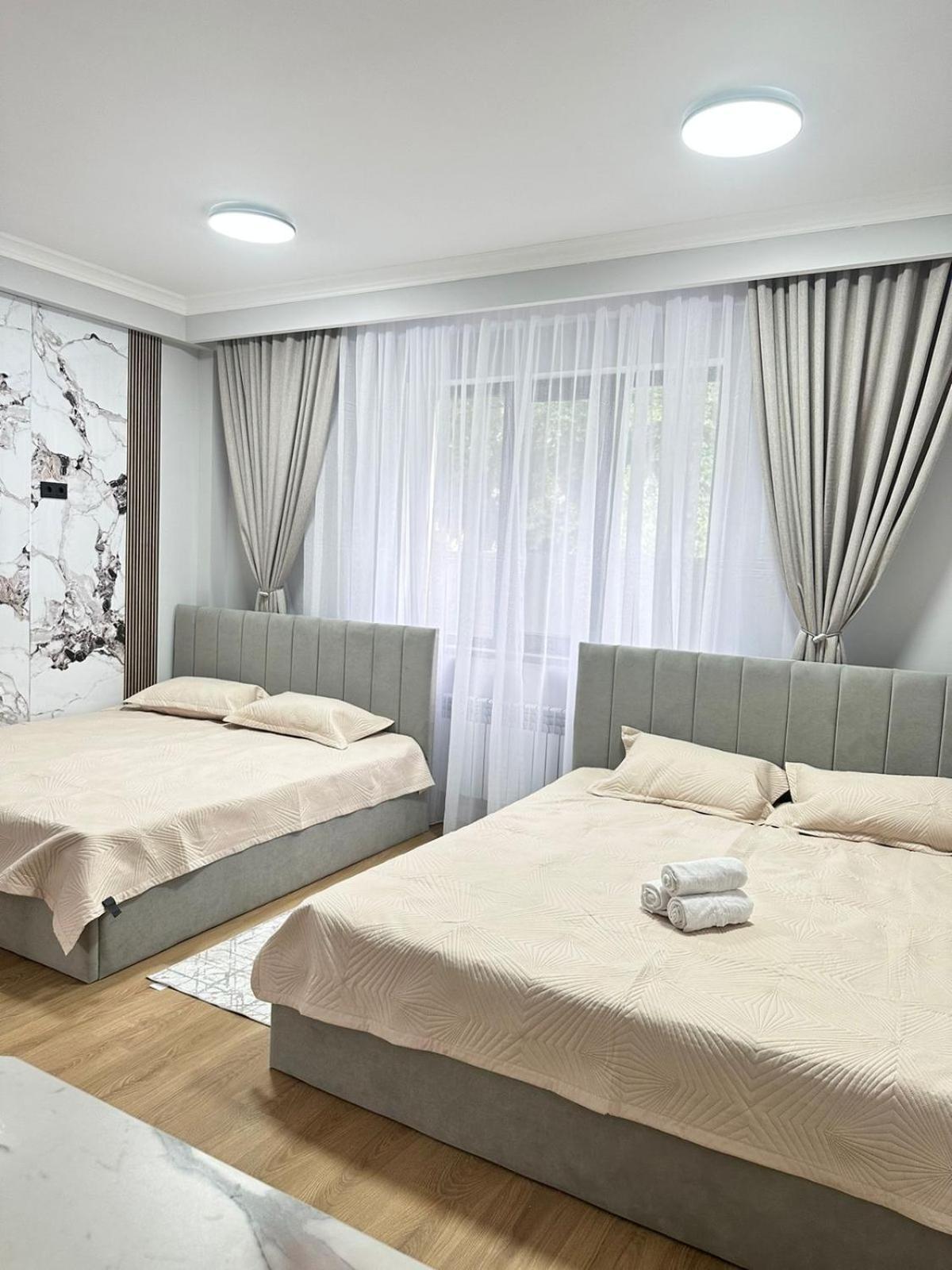Апарт-Отель Amz Almaty Exterior photo